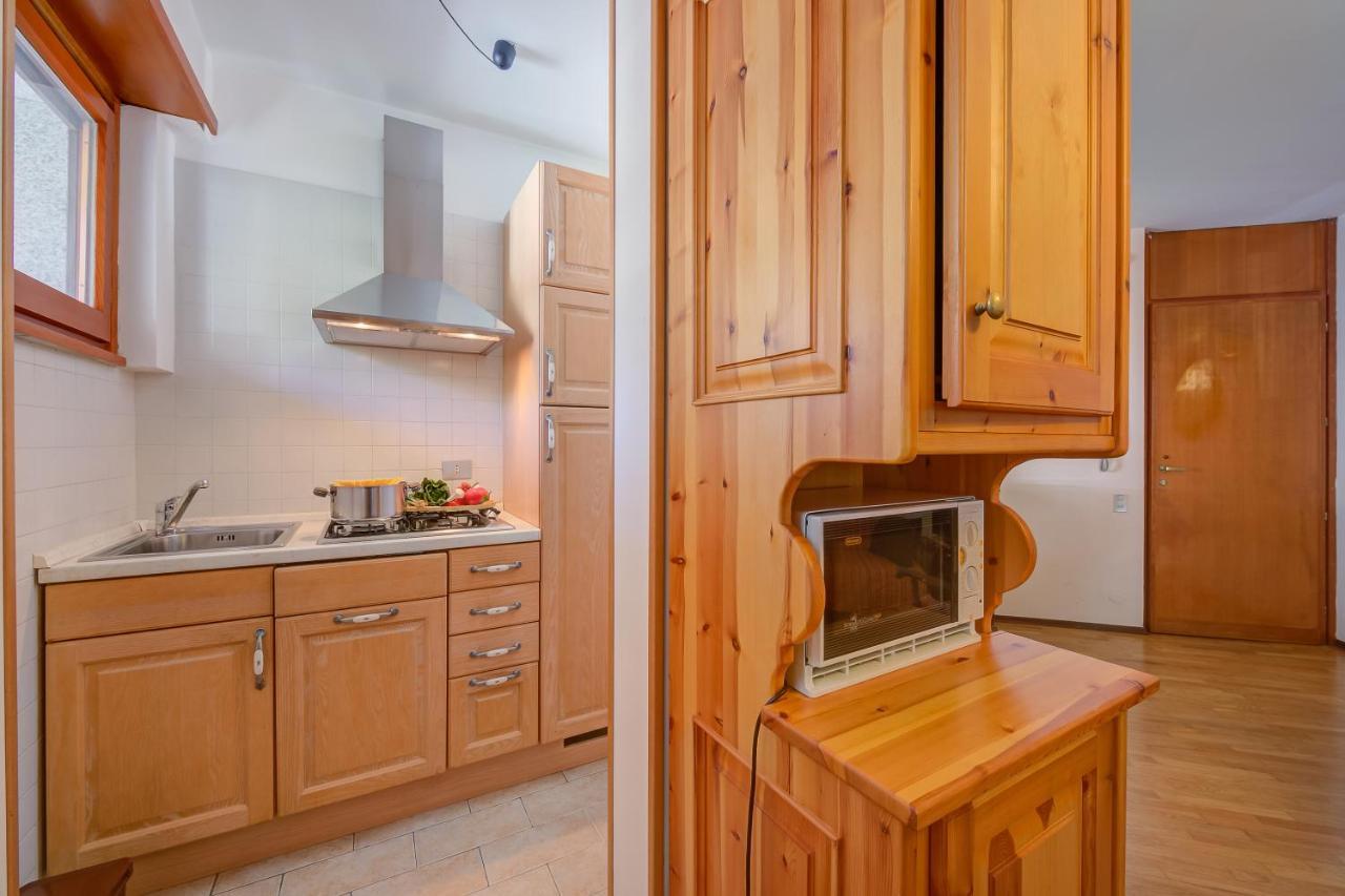 Il Rododendro City Center - Happy Rentals باردونيكيا المظهر الخارجي الصورة