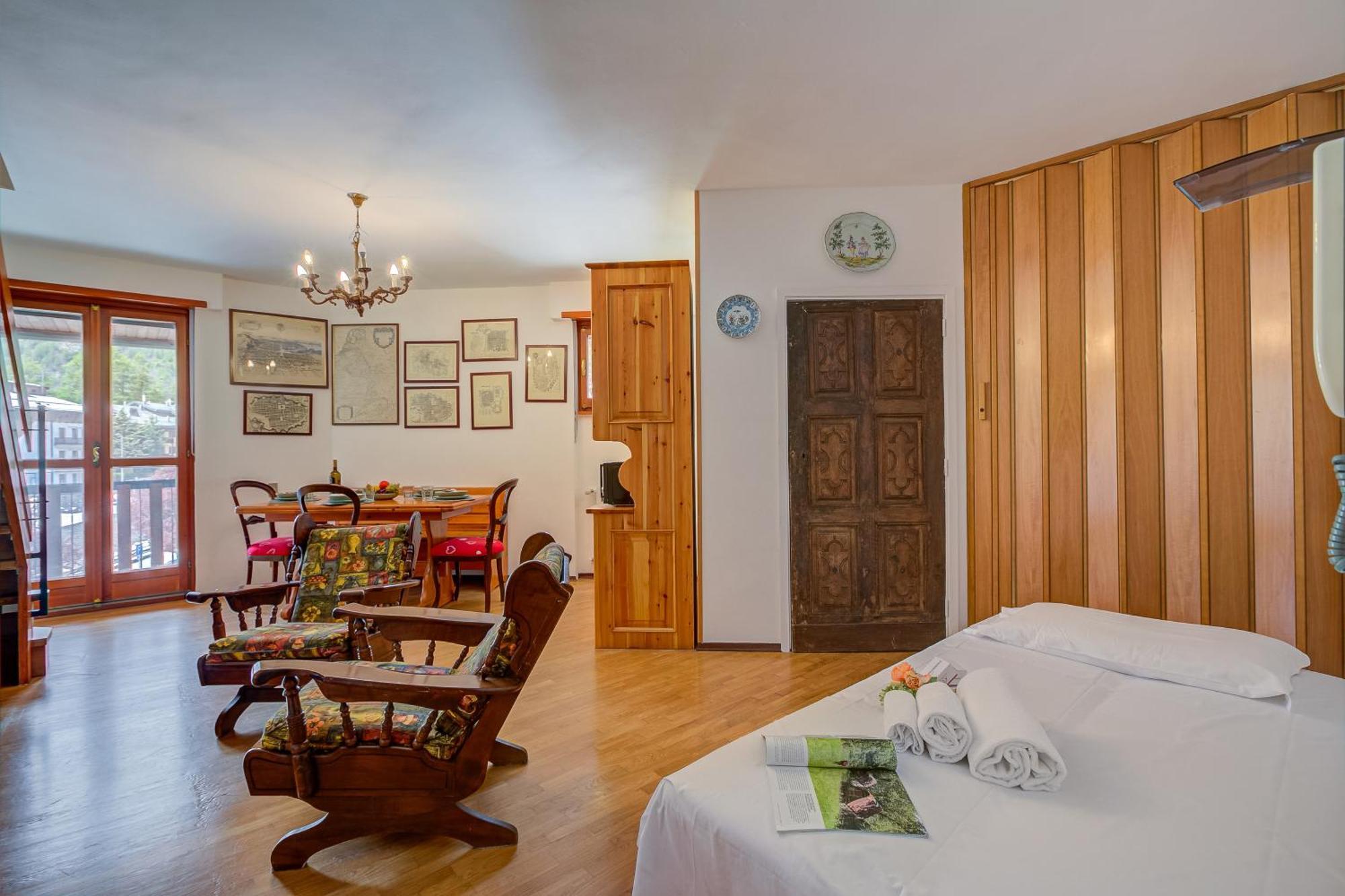 Il Rododendro City Center - Happy Rentals باردونيكيا المظهر الخارجي الصورة